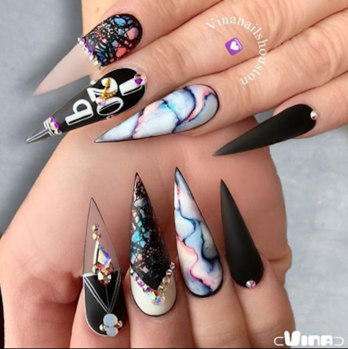 Vina’s Nails Houston New Year Design