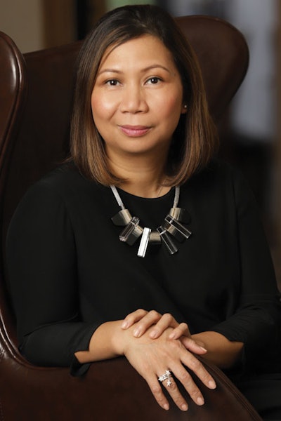 Liza Rapay Cosmoprof