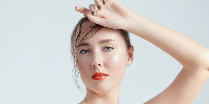 StressSkinWoman850x425