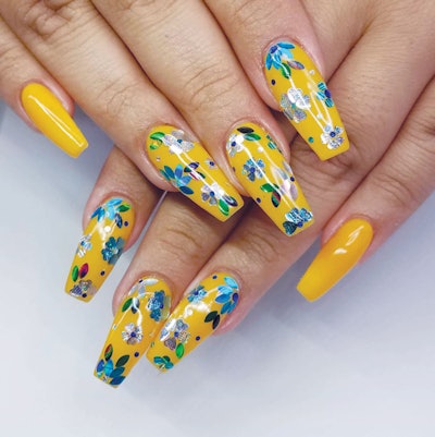 Adriana-Gutierrez-nails