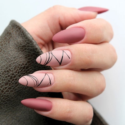 Eliza-_Korol_nails