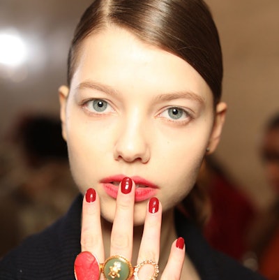 Zoya-Nail-polish-Oscar-de-la-renta