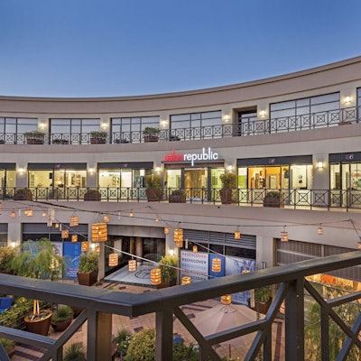salon-republic-WeHo