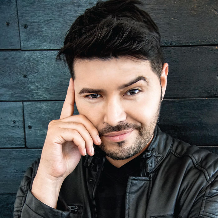 Angel Cisneros Brows