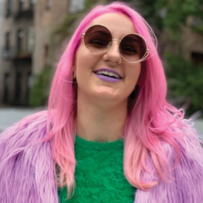 Savannah-Walker-nails