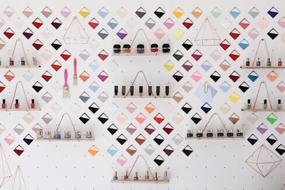 Paintbucket-polish-bar