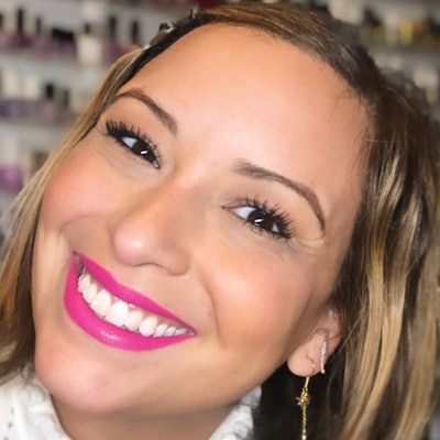 mar-y-Sol-Inzerillo-nails