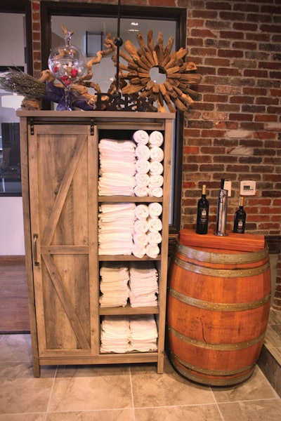 Cabernet-Nail-Spa-california