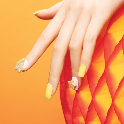 yellow-orange-nails