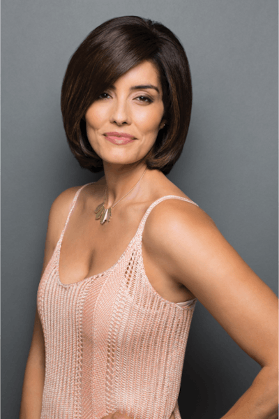 This 100% human-hair bang instantly and effortlessly changes up her look and adds fullness and density.