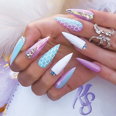 Briana-Power-nails