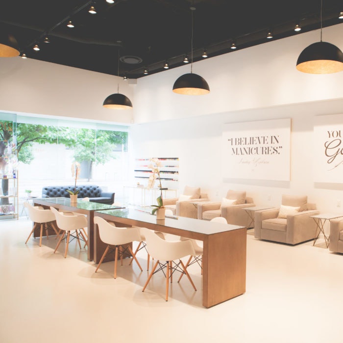 Lacquer-Wins-Famous-Names-Salon