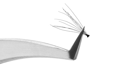 Eyelash Tweezers