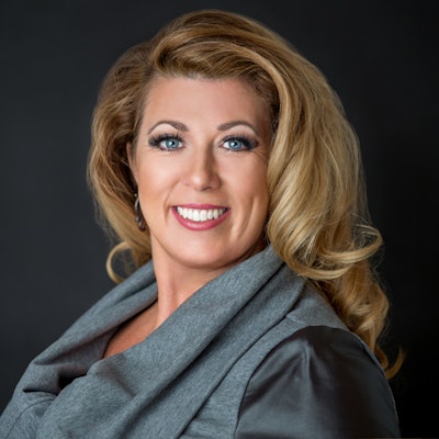 Michelle Nelson Lume Lash Brow