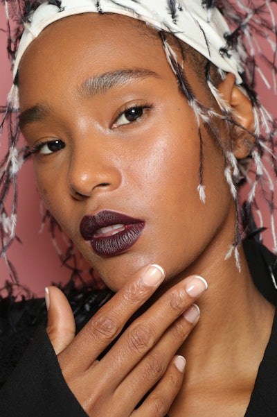 ZOYA_NAIL_look-nyfw-Prabal-Gurung