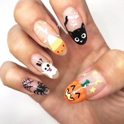 Alexis-Kumasaka_nails