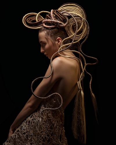 92 Lisa Von Kurvink Image 3