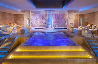 Qua-spa-Roman-Baths