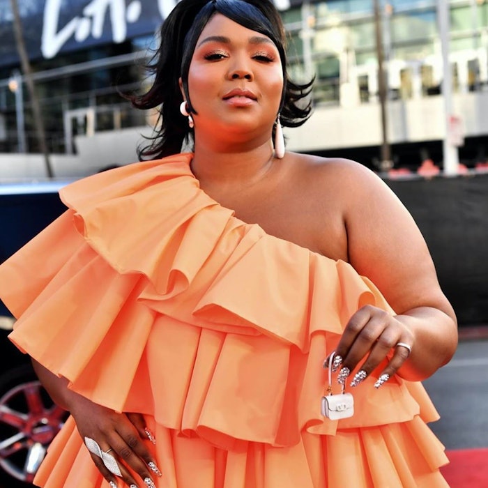 Lizzo-2019-American-Music-Awards
