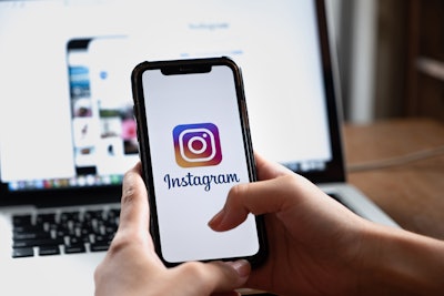 Instagram Caption Tips