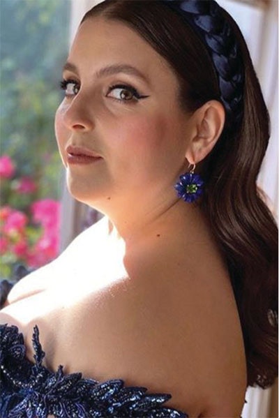 Beanie Feldstein Hair