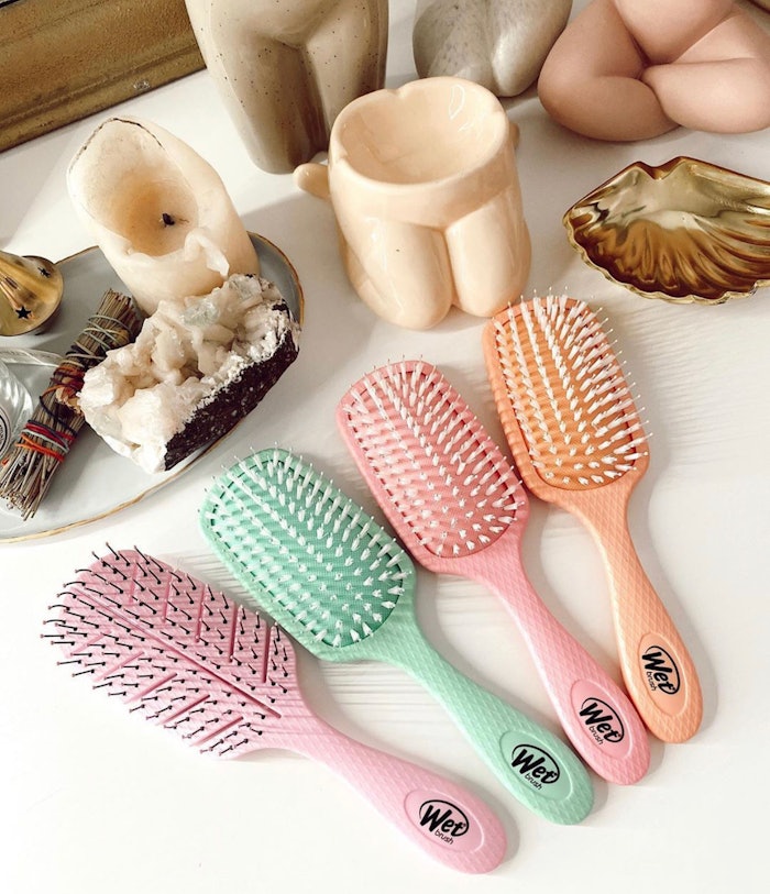 Justine Marjan Wet Brush Collab
