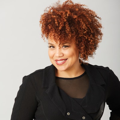 Aug Web Daisy Headshot