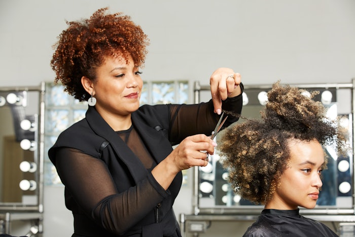 Artistic Team Member: Daisy Henson (@curlyhairdaze)