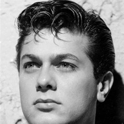 Tony Curtis; Image source: John Kobal Foundation/Getty Images