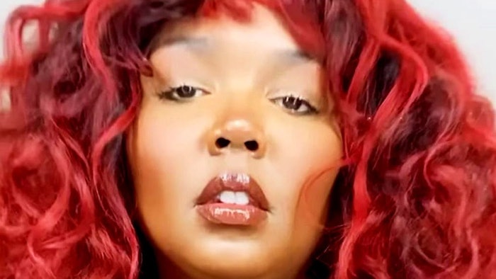 Lizzo hair by Shelby Swain