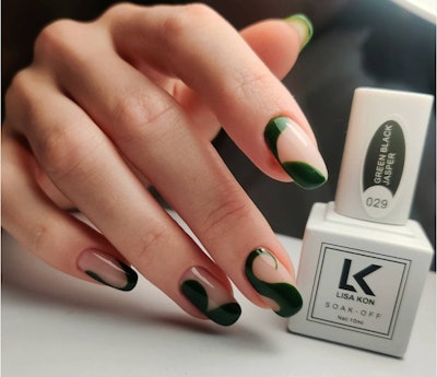 Kendall Jenner, Nails by Lisa Kon @lisa_kon_ on Instagram