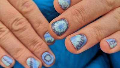 Nails by Maddy Ayers, @maadnails on Instagram