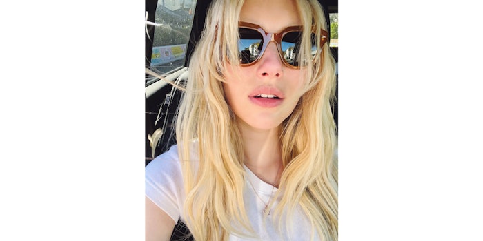 Emma Roberts, Hair by Nikki Lee (@nikkilee901 on Instagram)