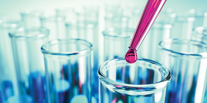 CT2105_Prod_Retinaturel_Adeka_Europe_850x425