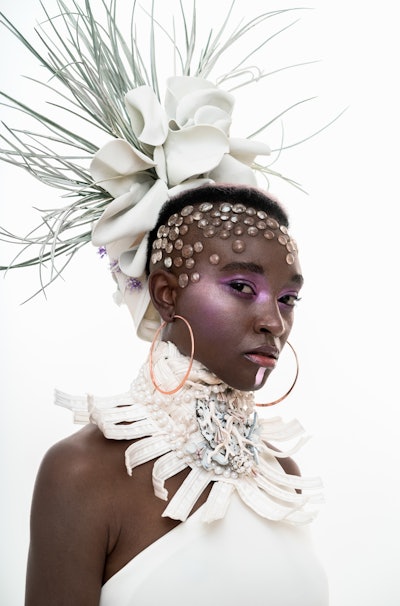 Hair: Olga García Estilistas @peluqueriaolgagarcia MUA: Jose Luis Blasco @josele.makeup Styling: Visori @visorifashionartstudio