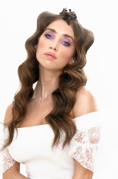 Hair: Olga García Estilistas @peluqueriaolgagarcia MUA: Jose Luis Blasco @josele.makeup Styling: Visori @visorifashionartstudio