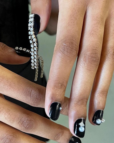 Nail look No. 3 by Alicia Torello for the Alice + Olivia SS22 Collection using Black Onyx by OPI