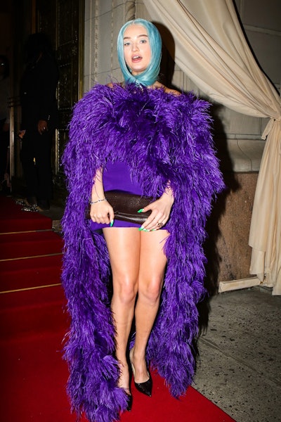 Kim Petras, nails by Britney Tokyo, @britneytokyo