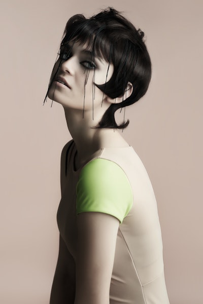 Hair & MUA: Pelsynera @pelsynera Styling: Laura García Baena @baenalauragarcia Models: Marta Sierra @martasierra12 & Inma López @inmalopezinsta Designer: Laura García Baena @baenalauragarcia