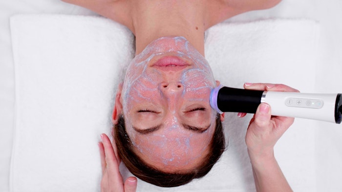 Hydrate Facial Oxygenation Step Uncropped