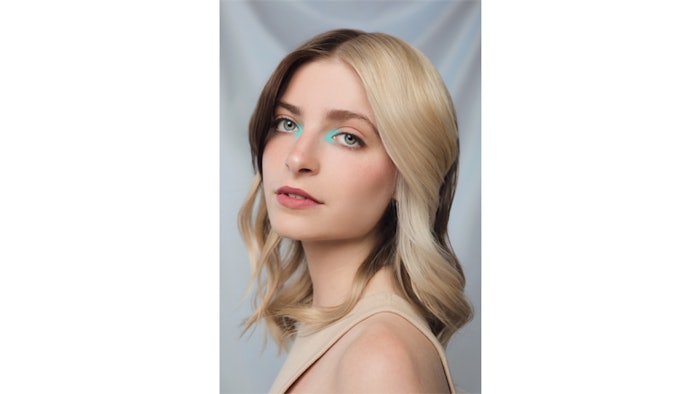 Hairdressing Director: Mia Carol @carolbruguera @mia_carolbruguera; Hairdressing Manager: Susana Moreno and Emma Sagristà; Hairdressers: Núria Codina, Africa Cuenca, Marina De Aguilar, Sandra León and Alberto Moreno; Hairdressing Assistants: Angi López, Bet Sanchez and Angels Santos; Make Up: Jessica Alcalá; Production Assistant: Lidia Febrer; Lighting: Carlos Rodríguez; Lighting Assistant: Josu Gómez; Audiovisual Production: Natx Creacions Audiovisuals; Design & Strategy: Dadà&Co; Fashion Stylist: Sandra Requena del Rio; Fashion Stylist Assistant: Judith Val Gómez; Models: Paula Bassas, Nora Bernal, Abril Galobardes, Anna Vila; Special thanks to: La Fàbrica (Sant Miquel de Balenyà)