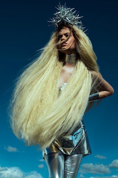 Hair: Ivan Rodríguez @ivanrohair Make up: Thessa Peralta & Greg del Toro @thessaperalta_mua Styling: Roberto de la Nuva