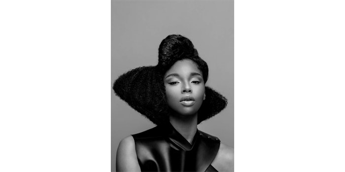 Model: @asiahairston @opt1models MUA: @annachili_mua Wardrobe: @lindsey.marie.olson & @anna.komarov BTS video: @tomniemiec