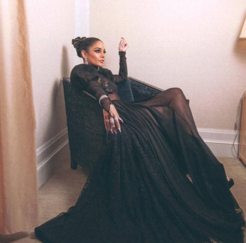 Vanessa Hudgens; @daniellepriano vis Instagram