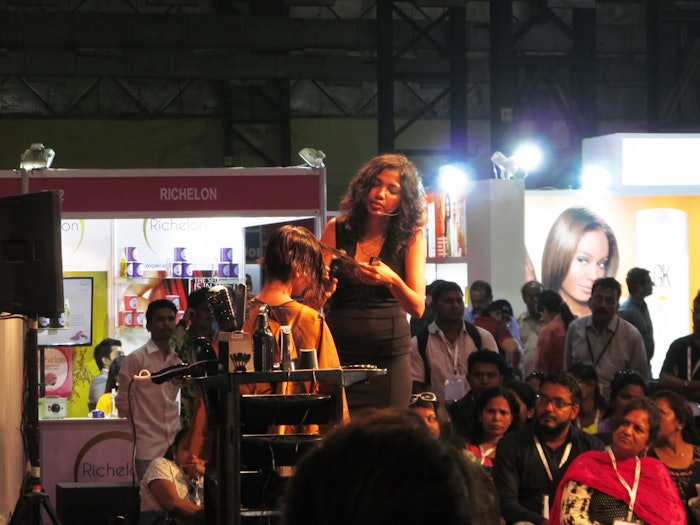 Styling showcase at a professional beauty event