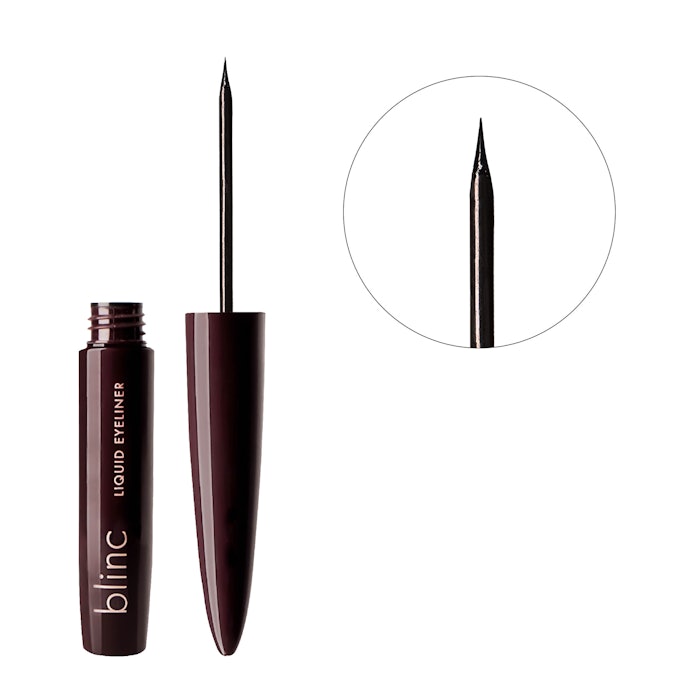 1 liquid Eyeliner Hero Asset