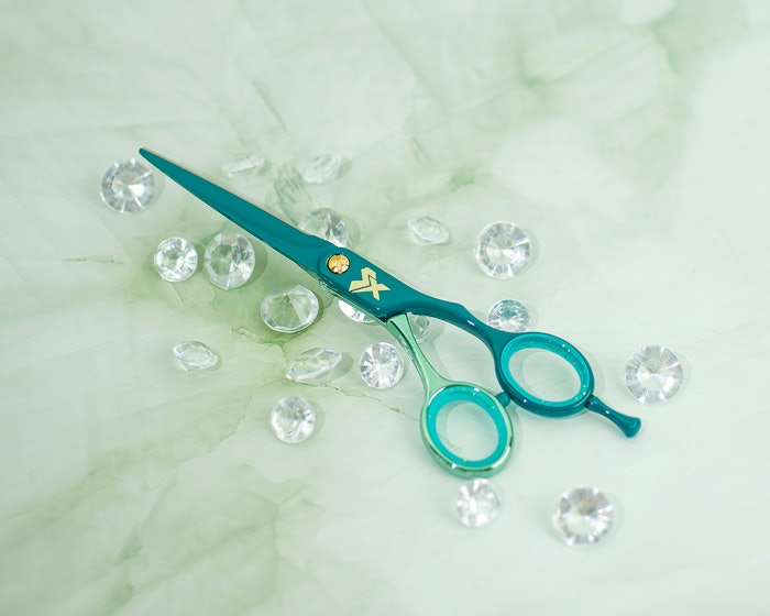 The Shear Xpressions Emerald Cut 5.75” Shear is exclusively sold at SalonCentric.
