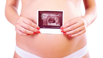 In addition to a gorgeous head of hair, pregnancy can also have positive affects on nail health