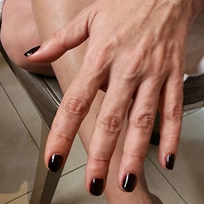 Celebrity nail artist Kimmie Kyees created Salma Hayek's nail look for the Golden Globes.