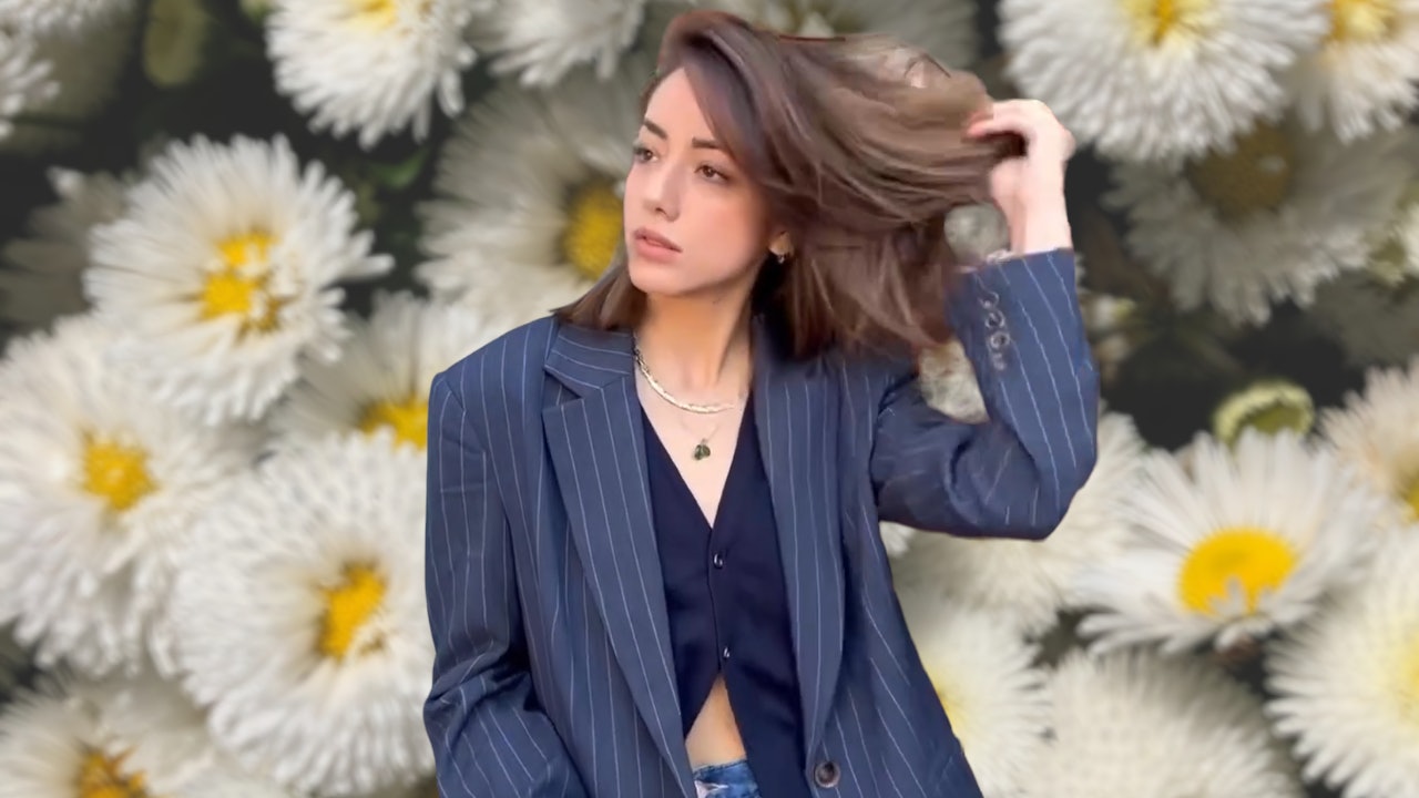 How-To: Chloe's Bennet's Bob Haircut for 
